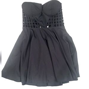 Womens black 2B beBe Be dress cutout peekaboo size M